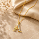 Colar Butterfly com Inicial e Zircônia | Prata 925 Banhada a Ouro 18K